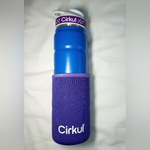 Cirkul top, Metal Blue Water Bottle with Flavor Packs, Sleeve.